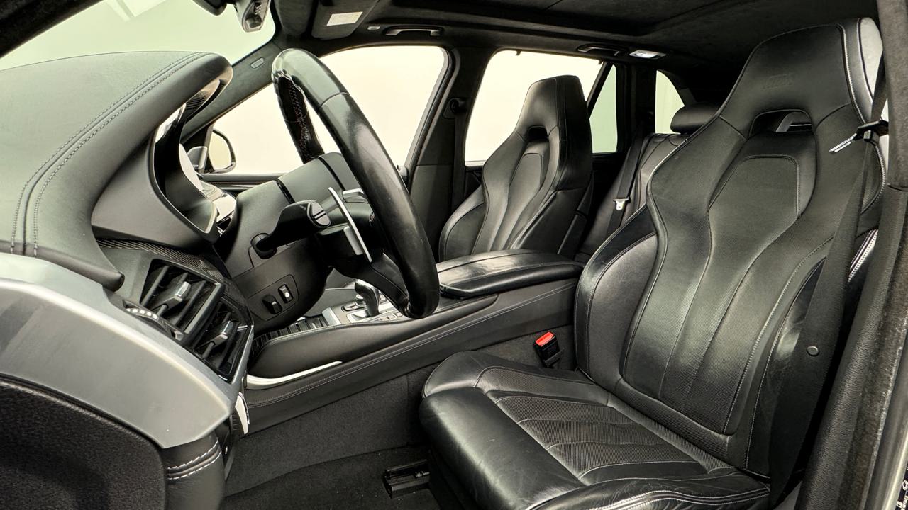 BMW<br>X5M Steptronic 575PS