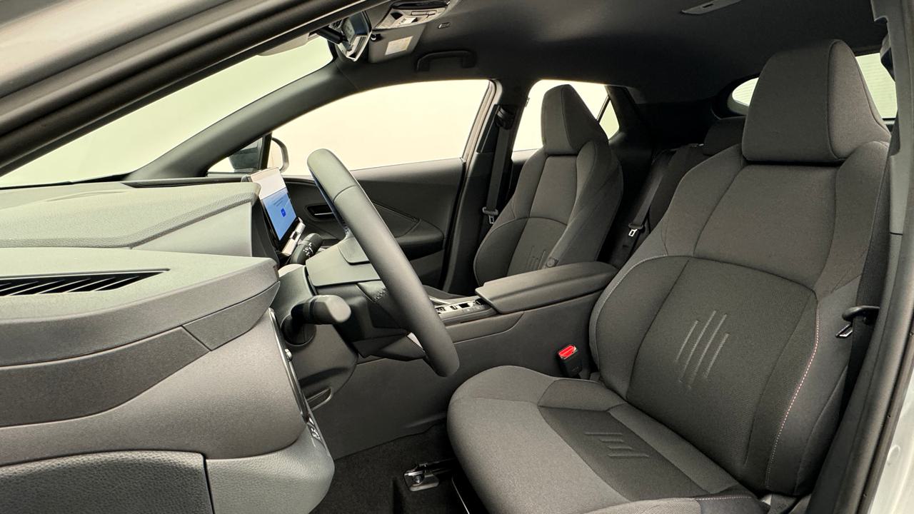 Toyota<br>C-HR 2.0 PHEV CVT Sport