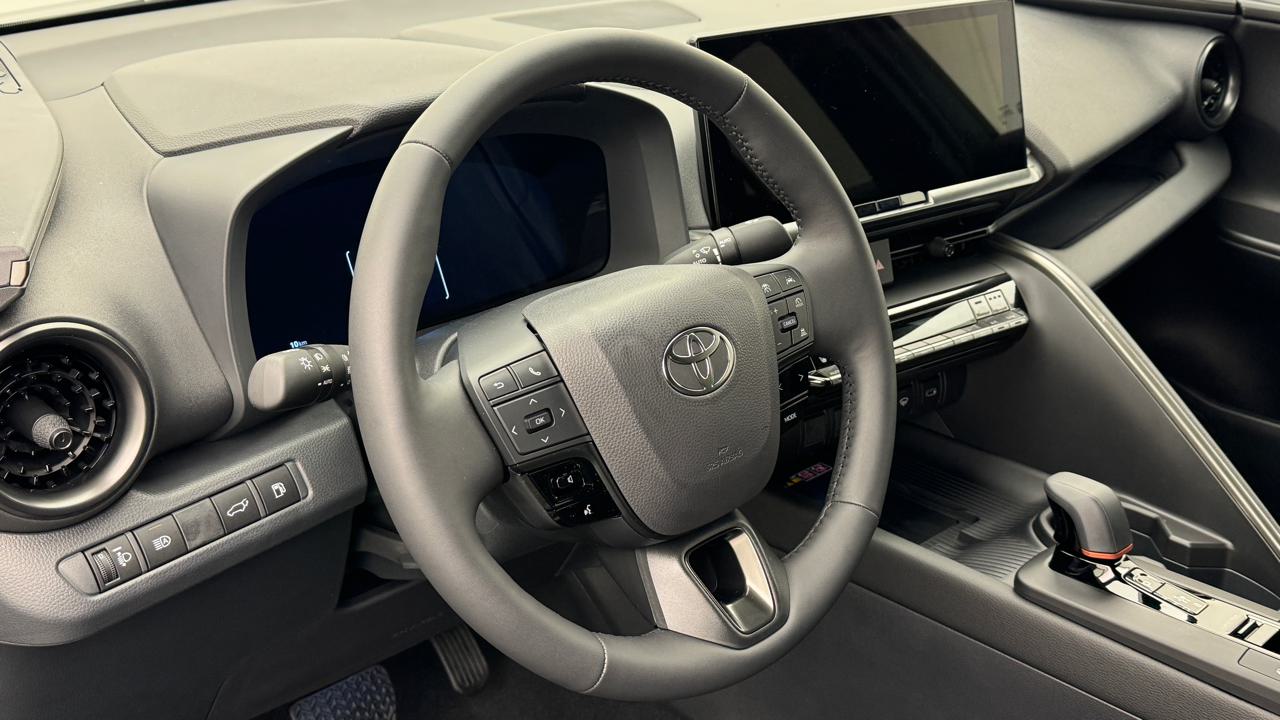 Toyota<br>C-HR 2.0 PHEV CVT Sport