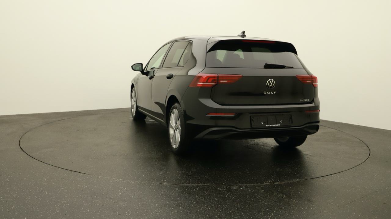 VW<br>Golf VIII 1.5 TSI PHEV Style