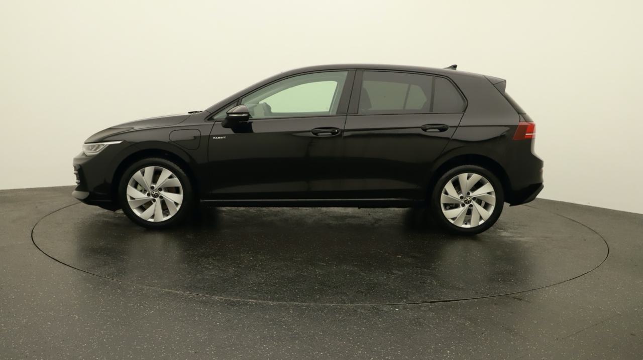 VW<br>Golf VIII 1.5 TSI PHEV Style