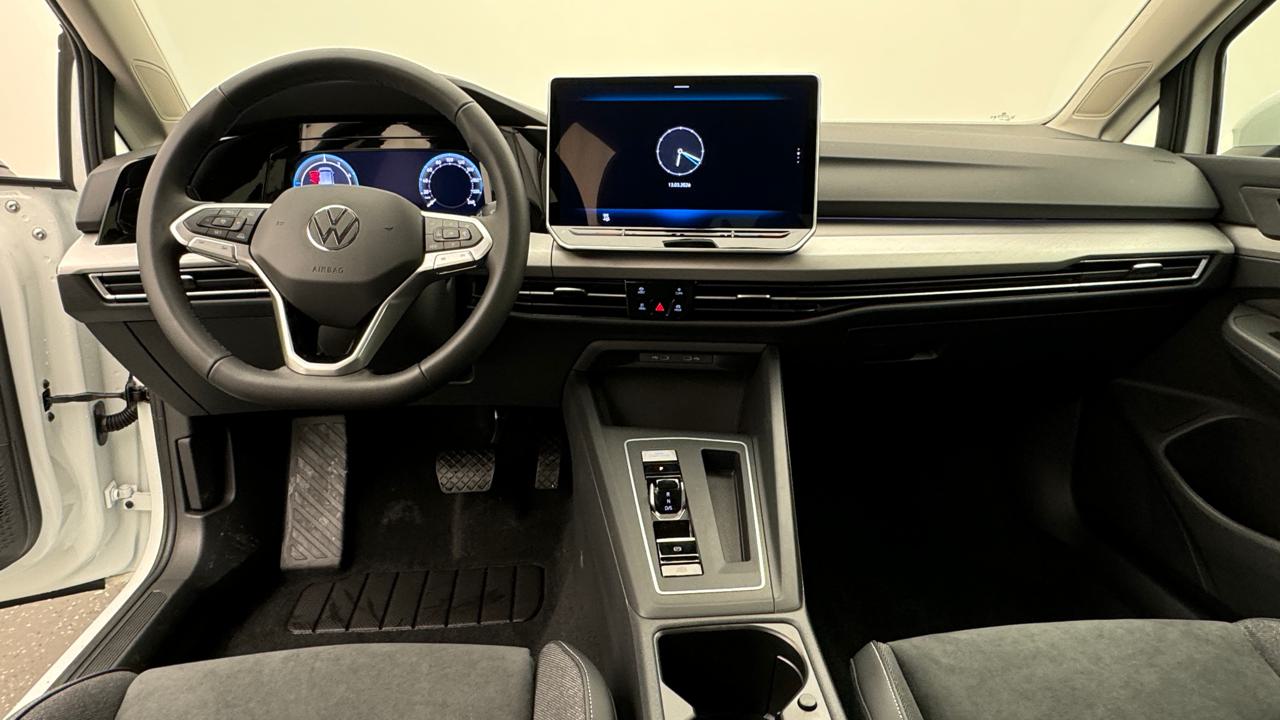 VW<br>Golf VIII 1.5 TSI PHEV Style