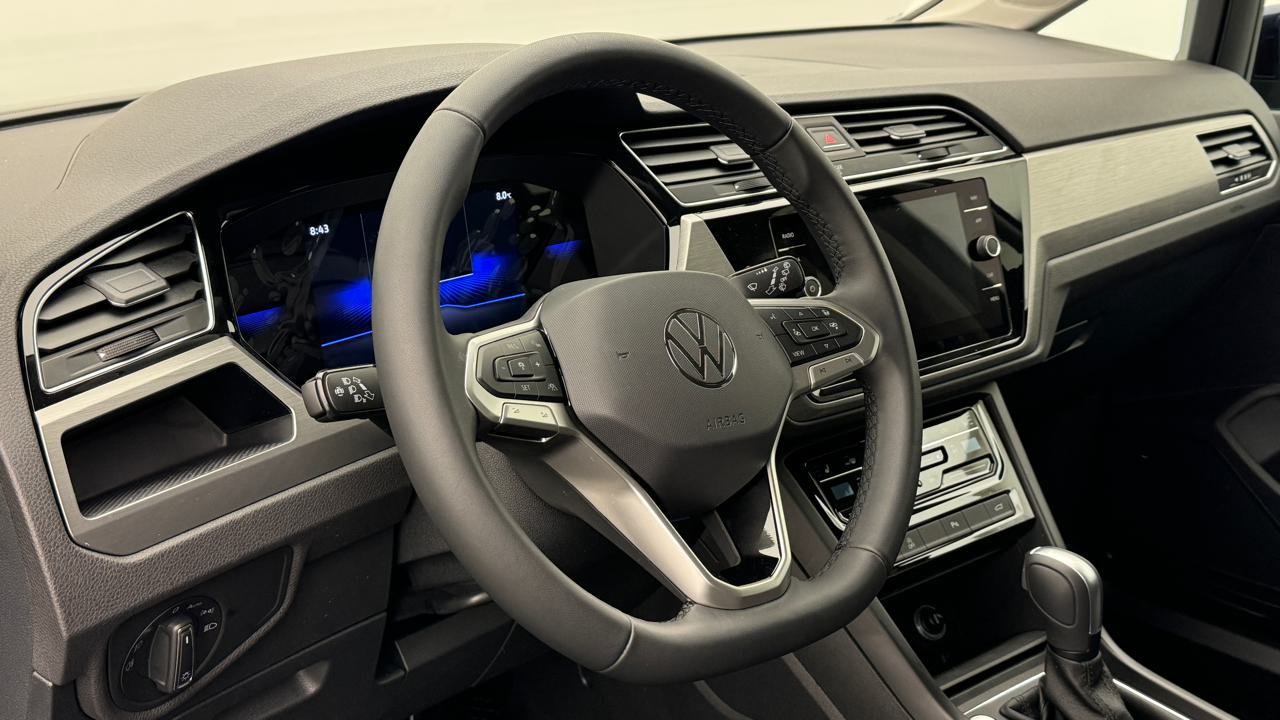 VW<br>Touran 1.5 TSI EVO Limited DSG