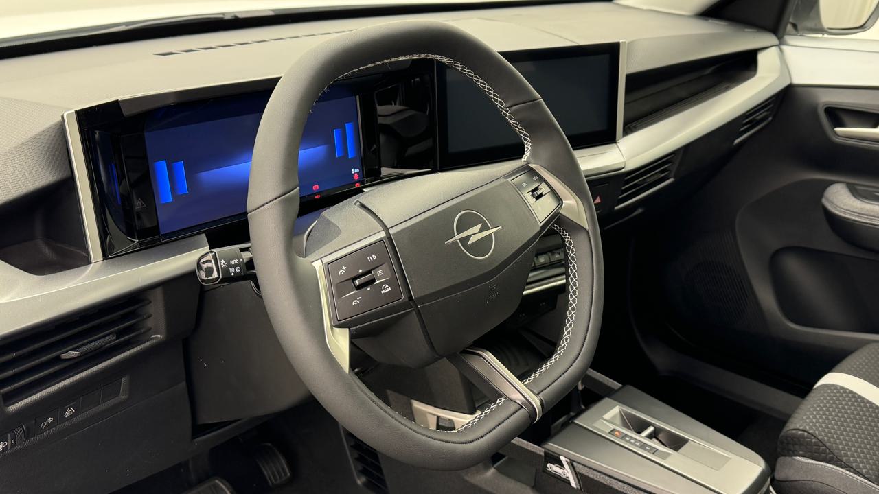 Opel<br>Frontera-e 44 kWh GS