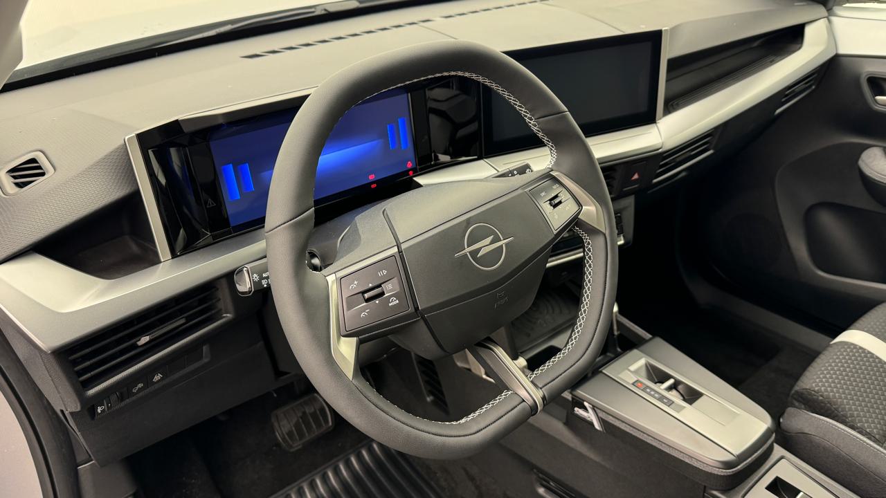 Opel<br>Frontera-e 44 kWh GS