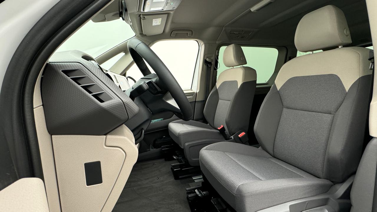 VW<br>Multivan 2.0 TDI Life DSG