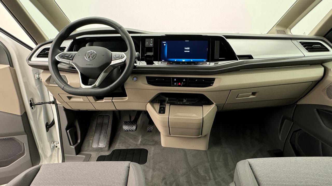 VW<br>Multivan 2.0 TDI Life DSG