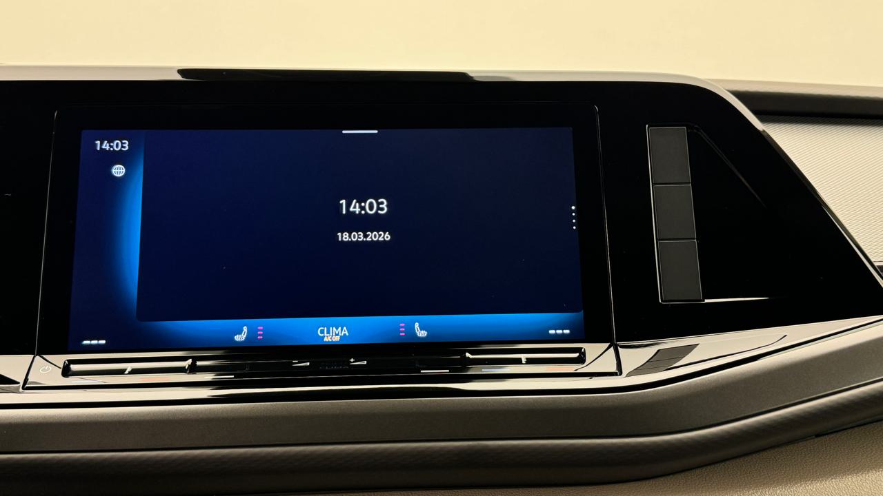 VW<br>Multivan 2.0 TDI Life DSG