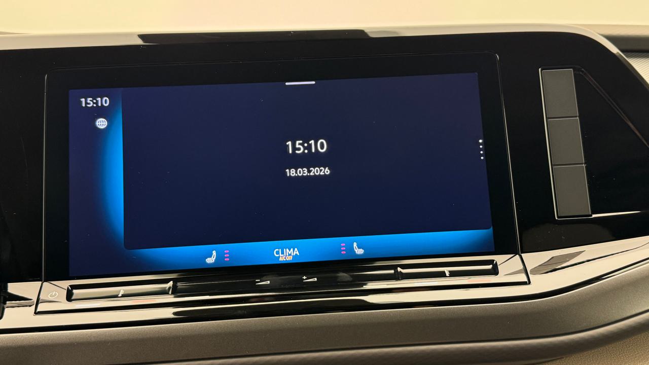 VW<br>Multivan 2.0 TDI Life DSG Lang