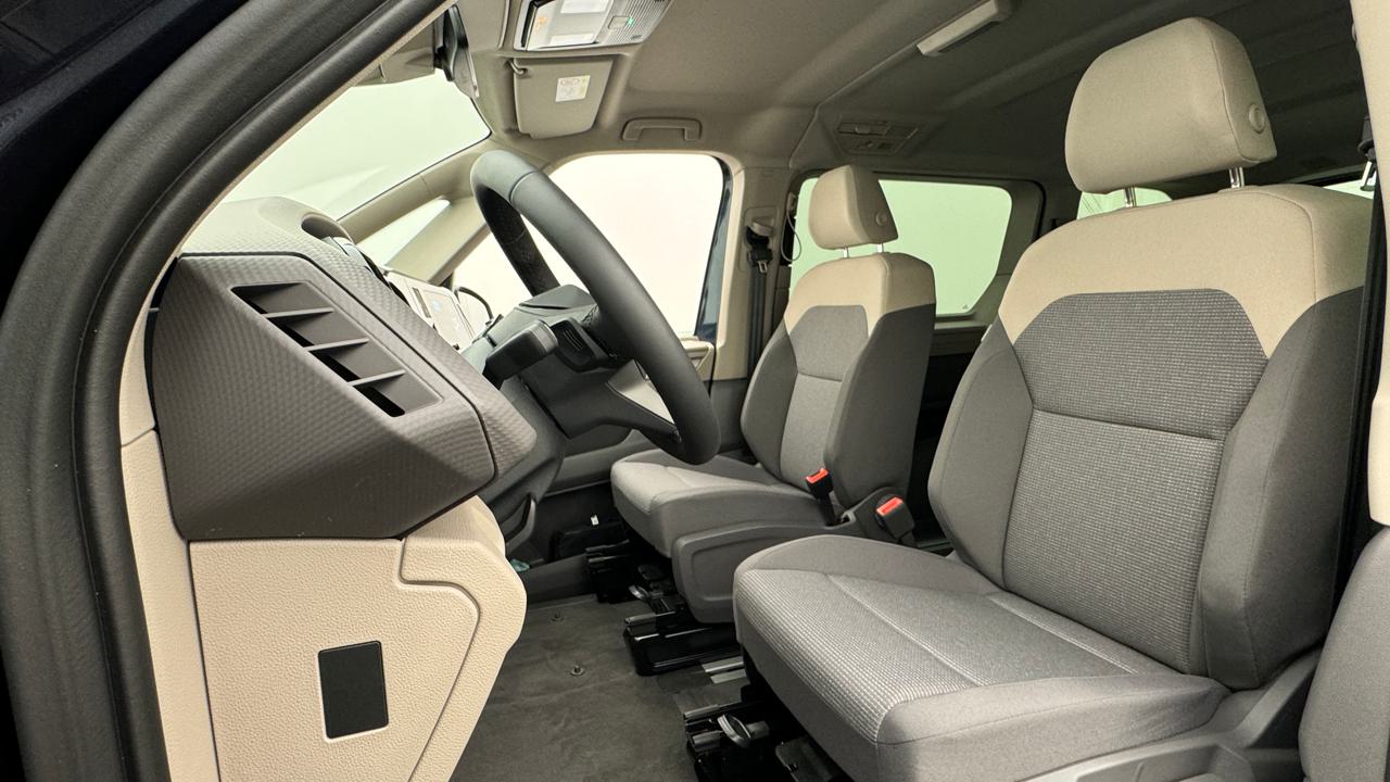 VW<br>Multivan 2.0 TDI Life DSG