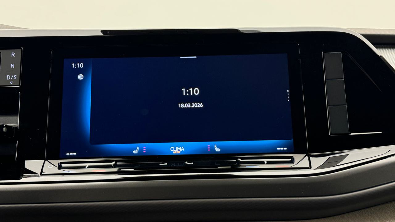 VW<br>Multivan 2.0 TDI Life DSG