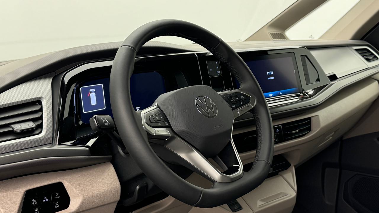 VW<br>Multivan 2.0 TDI Life DSG Lang