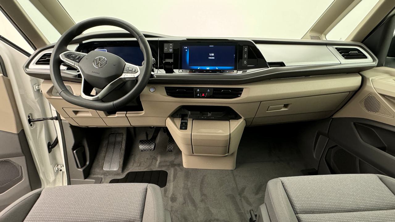 VW<br>Multivan 2.0 TDI Life DSG