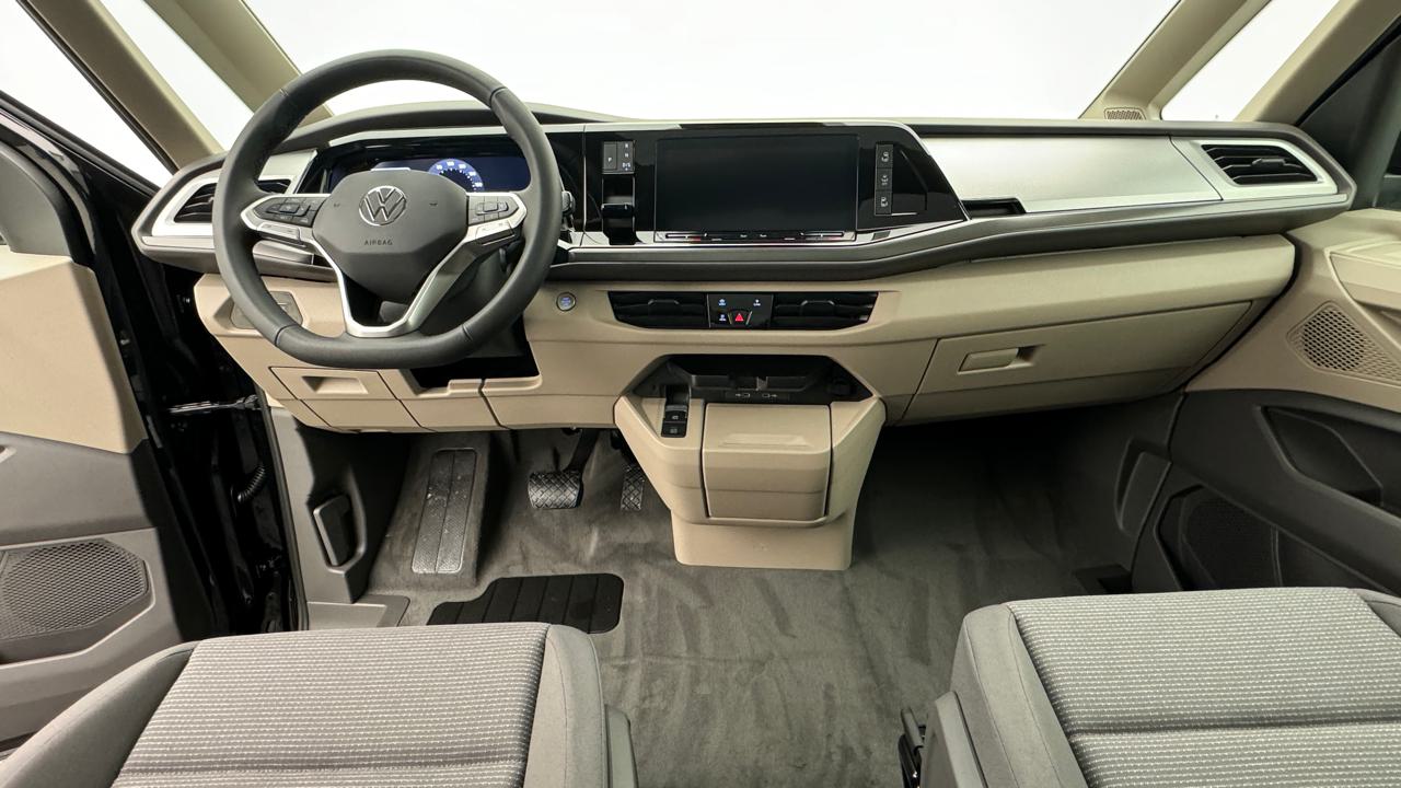 VW<br>Multivan 2.0 TDI Life DSG