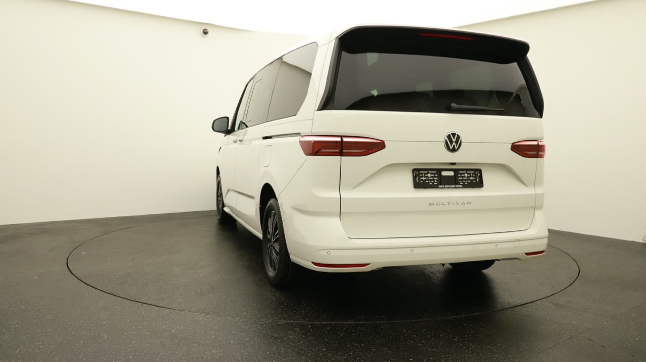 VW<br>Multivan 2.0 TDI Life DSG Lang