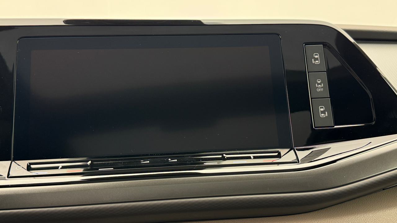 VW<br>Multivan 2.0 TDI Life DSG Lang