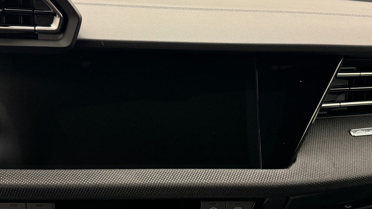 Audi<br>S3 Sportback TFSI quattro S-tronic