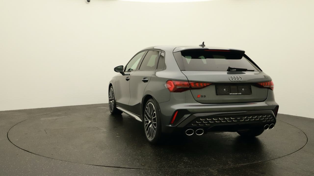 Audi<br>S3 Sportback TFSI quattro S-tronic