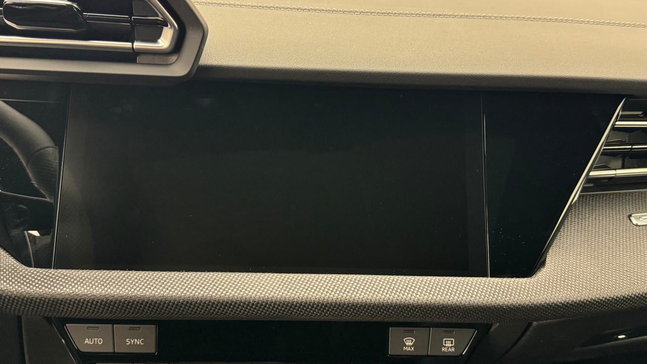 Audi<br>S3 Sportback TFSI quattro S-tronic