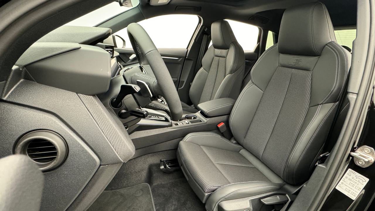 Audi<br>S3 Sportback TFSI quattro S-tronic