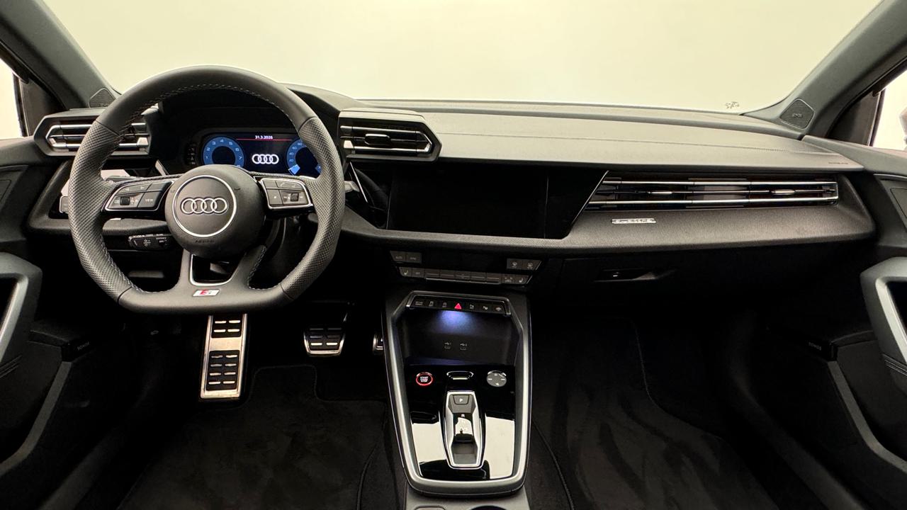 Audi<br>S3 Sportback TFSI quattro S-tronic