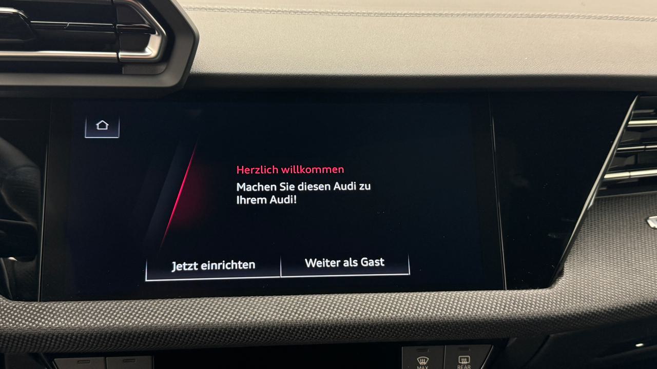 Audi<br>S3 Sportback TFSI quattro S-tronic