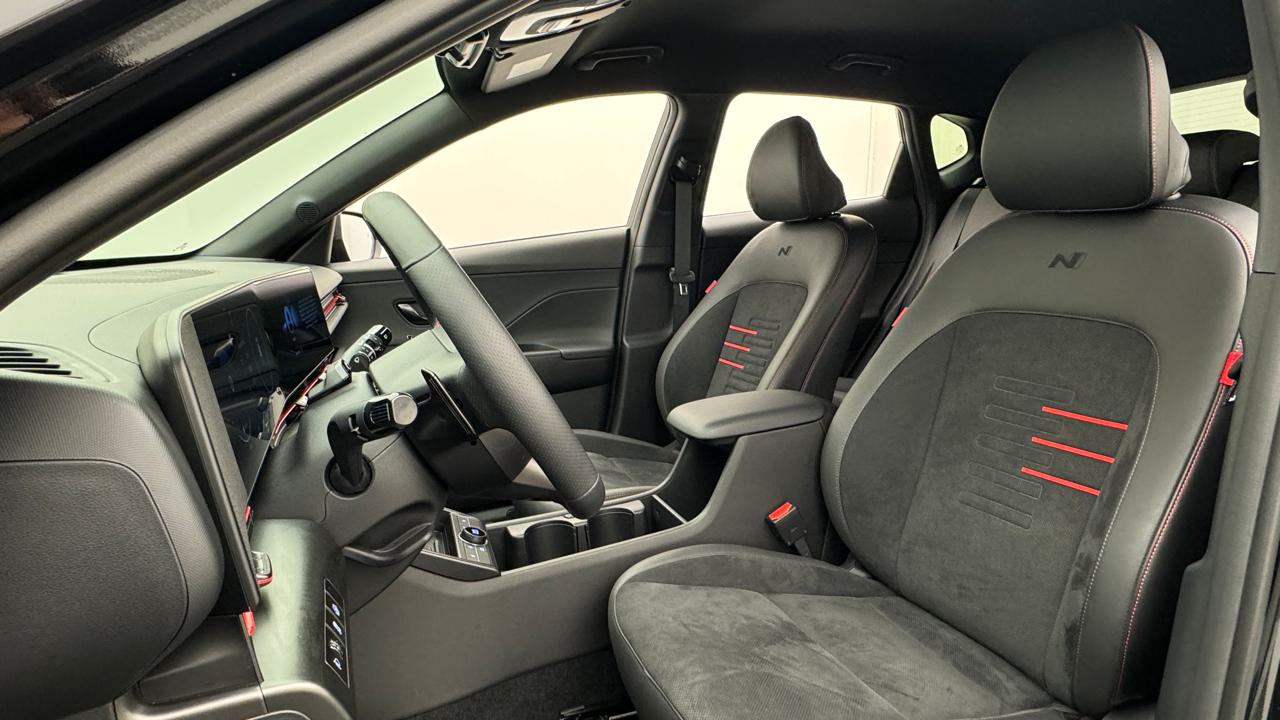 Hyundai<br>Kona 1.6 GDi HEV N Line DCT