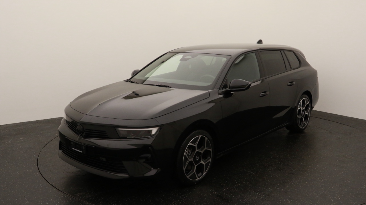 Opel<br>Astra Sports Tourer 1.2i Turbo GS A