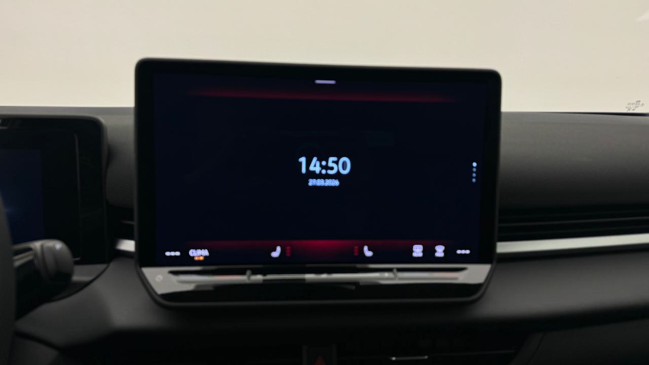 VW<br>T-Roc 1.5 eTSI mHEV R-Line DSG