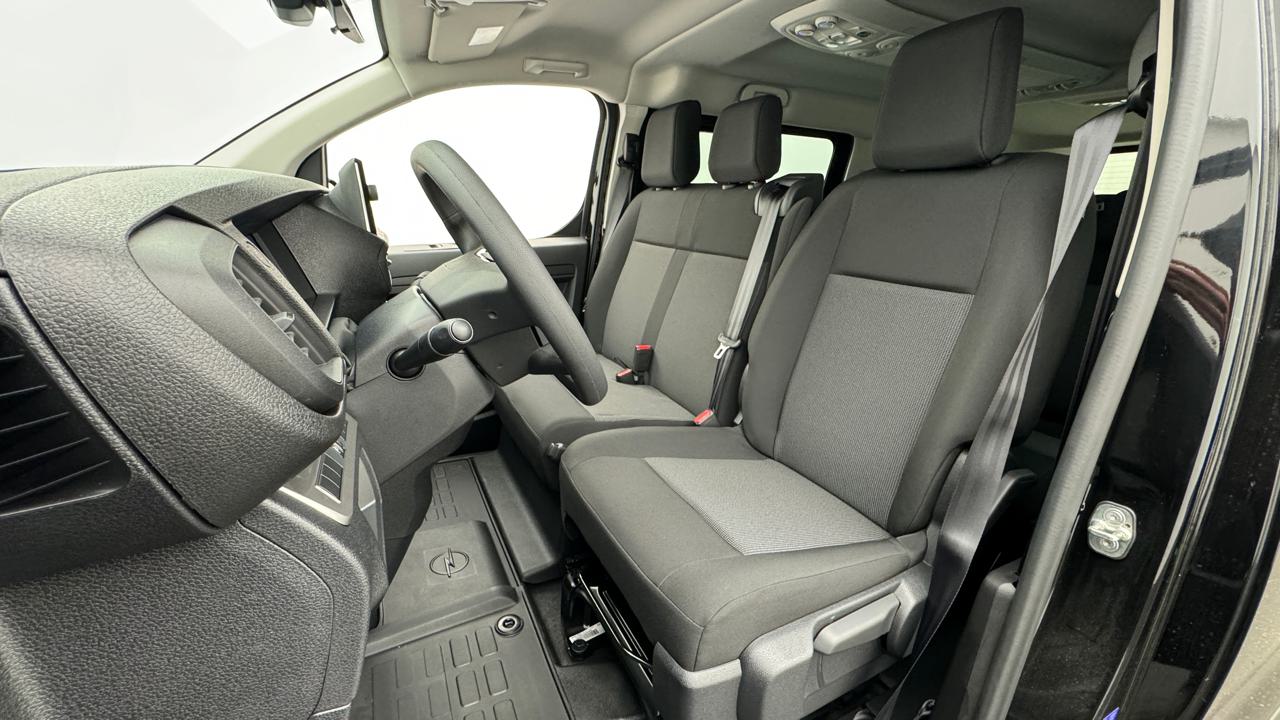 Opel<br>Vivaro Lang 2.0 CDTI 9-Plätzer