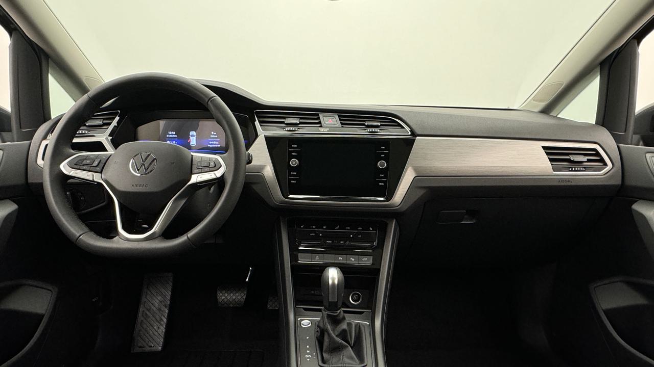 VW<br>Touran 1.5 TSI EVO Limited DSG