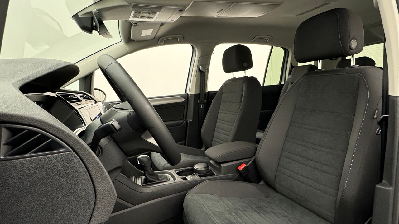 VW<br>Touran 1.5 TSI EVO Limited DSG