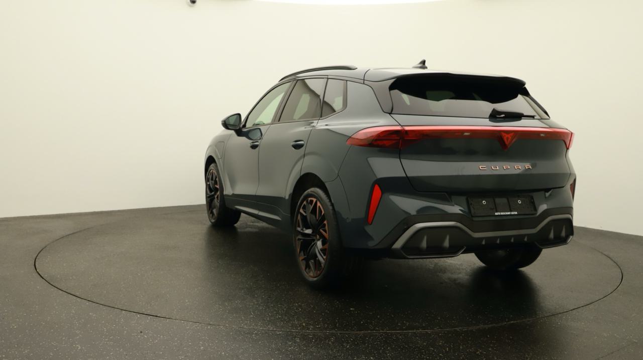 Cupra<br>Terramar 1.5 eHybrid DSG VZ