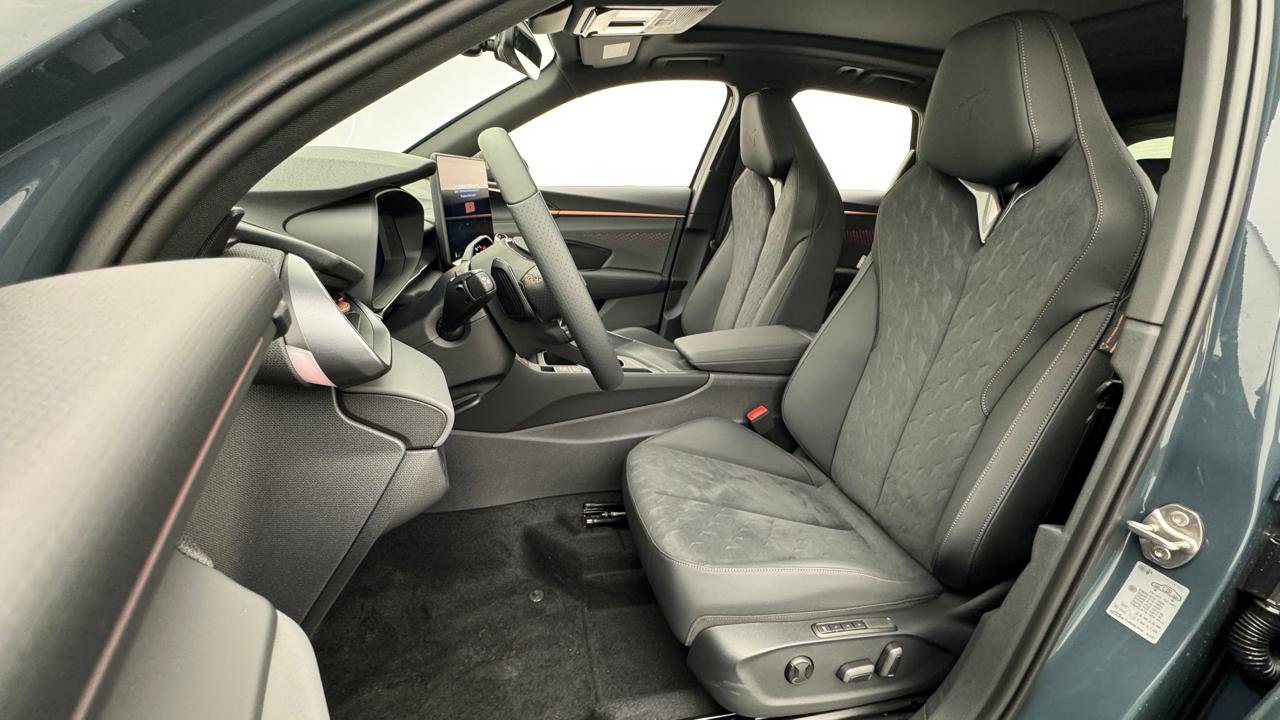 Cupra<br>Terramar 1.5 eHybrid DSG VZ