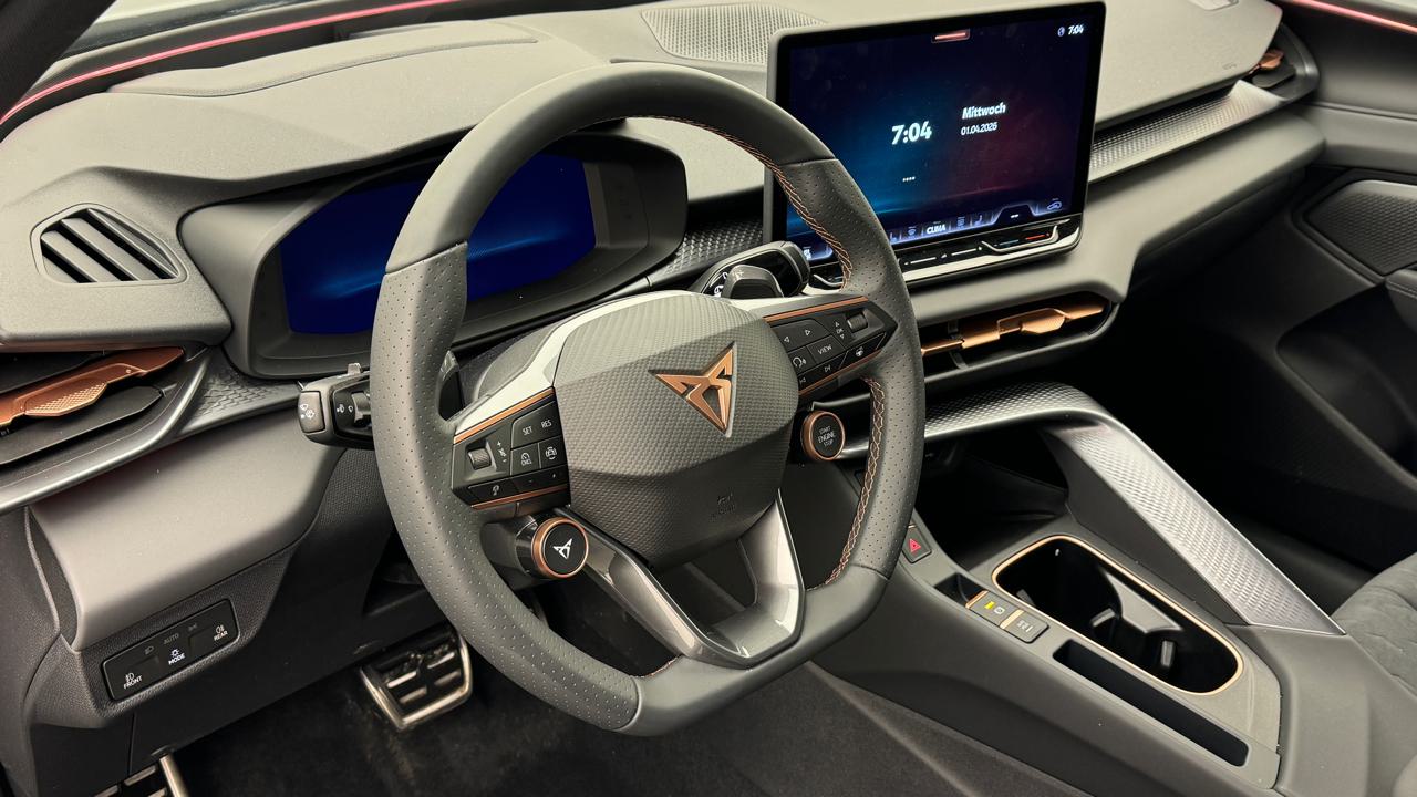 Cupra<br>Terramar 1.5 eHybrid DSG VZ