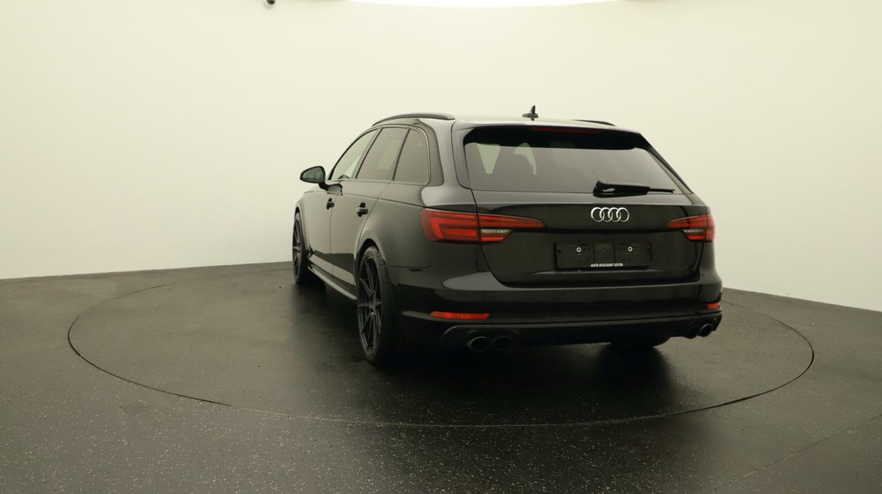 Audi<br>S4 Avant 3.0 TFSI quattro tiptronic