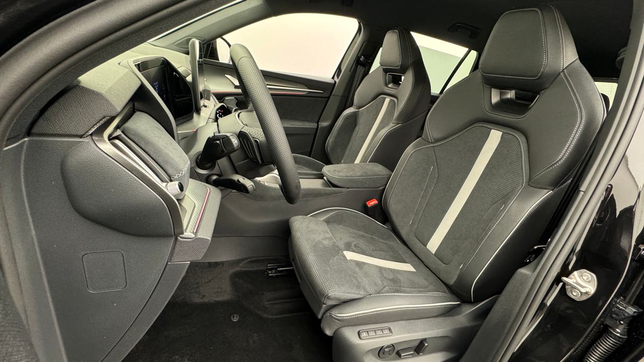 Skoda<br>Kodiaq 1.5 TSI PHEV Sportline