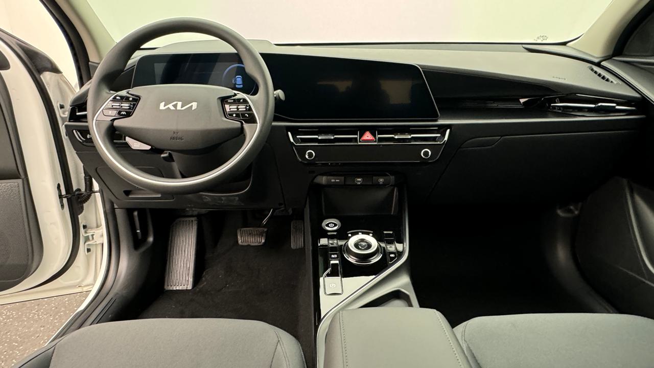 Kia<br>Niro EV 64 Balance