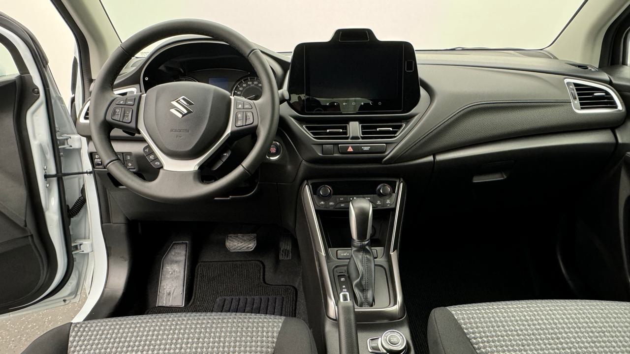 Suzuki<br>S-Cross 1.4 16V Compact Top MHD 4WD A