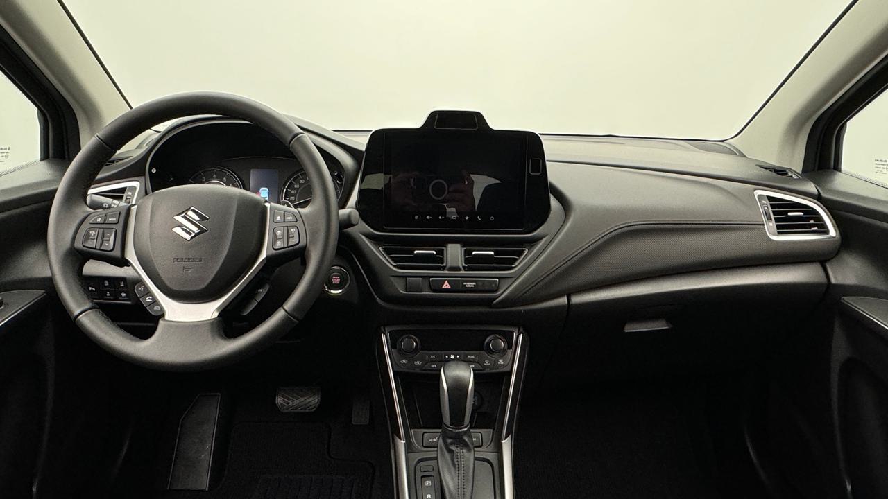 Suzuki<br>S-Cross 1.4 16V Compact Top MHD 4WD A