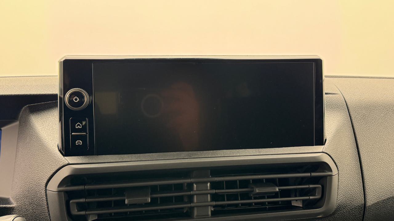 Opel<br>Vivaro Lang 2.0 CDTI 9-Plätzer