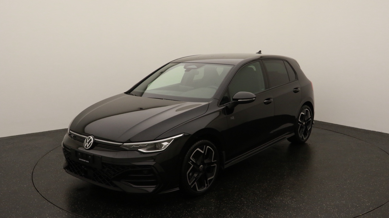 VW<br>Golf VIII 1.5 e TSI mHEV R-Line DSG