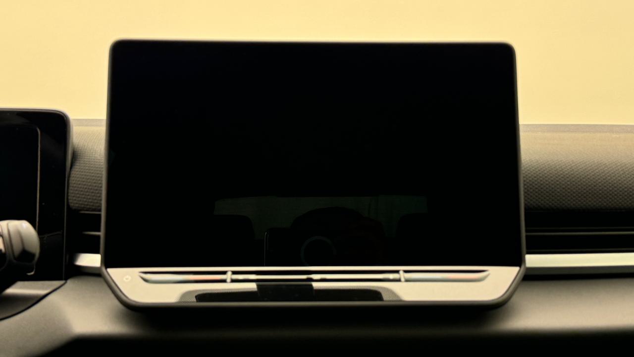 VW<br>T-Roc 1.5 eTSI mHEV R-Line DSG