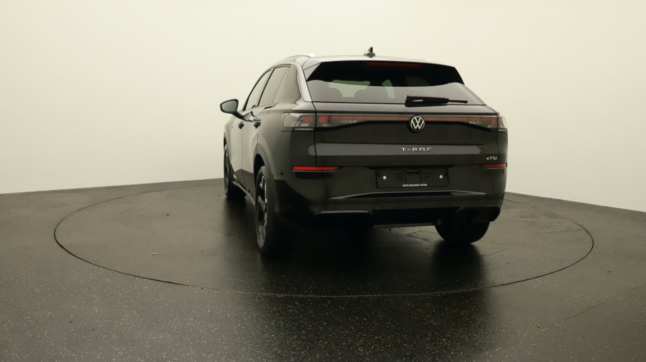 VW<br>T-Roc 1.5 eTSI mHEV R-Line DSG