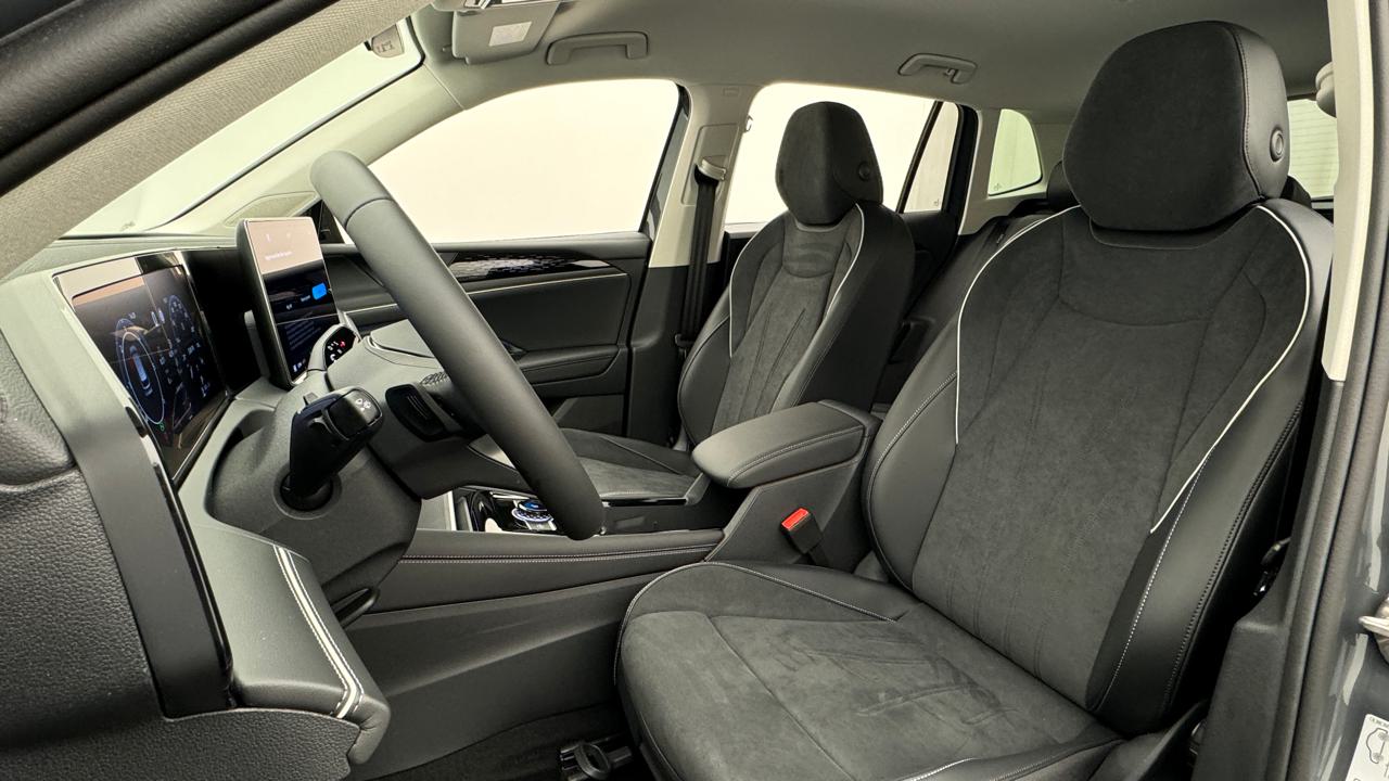 VW<br>Tiguan 2.0 TDI SCR Elegance 4Motion DSG