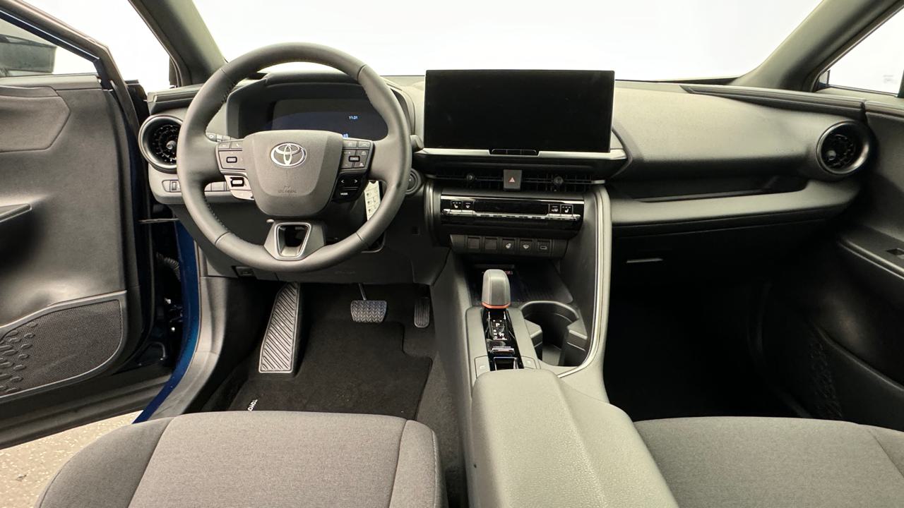 Toyota<br>C-HR 2.0 HSD CVT Sport