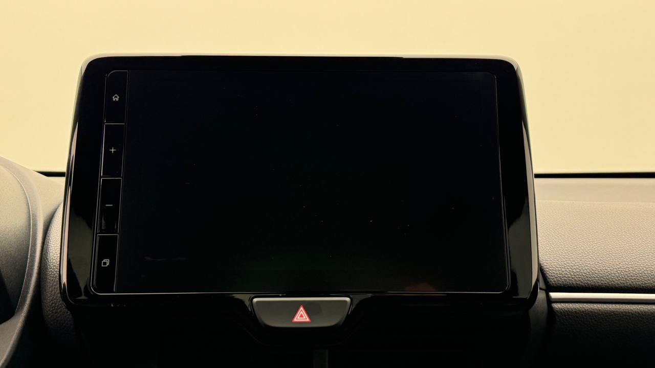 Toyota<br>Yaris 1.5 Sport e-CVT