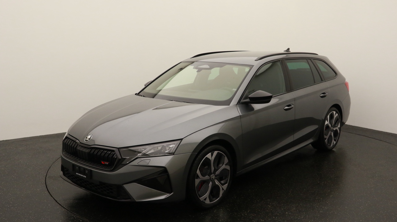 Skoda<br>Octavia Combi 2.0 TSI DSG RS