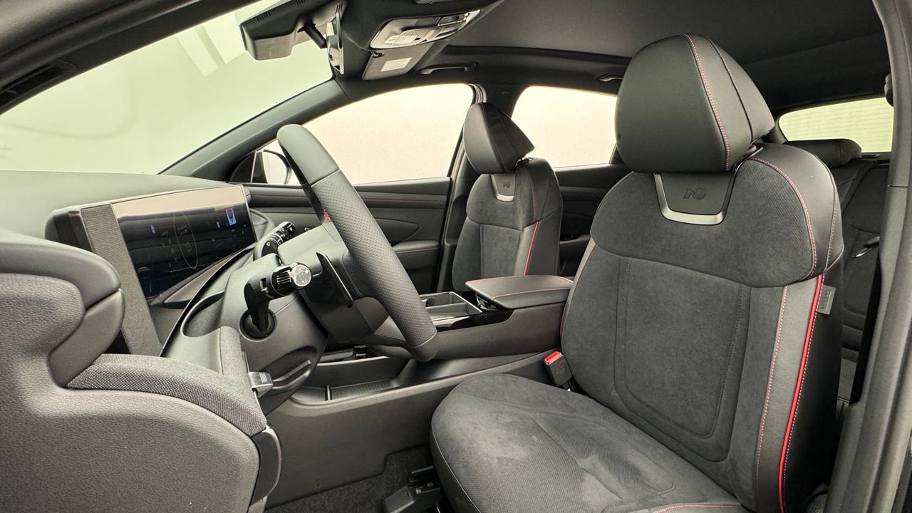 Hyundai<br>Tucson 1.6 TGDI HEV N-Line 4WD