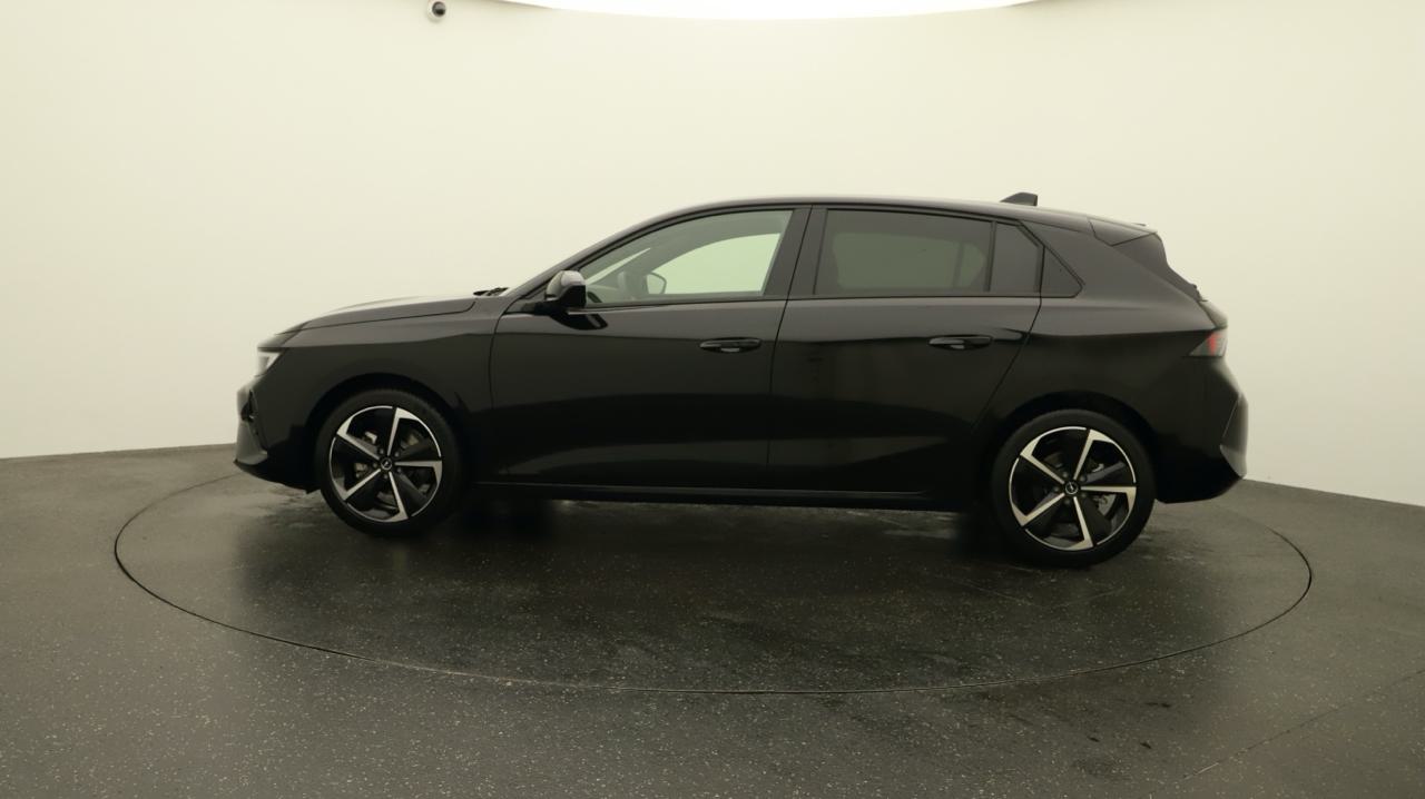 Opel<br>Astra 1.2i Turbo GS A